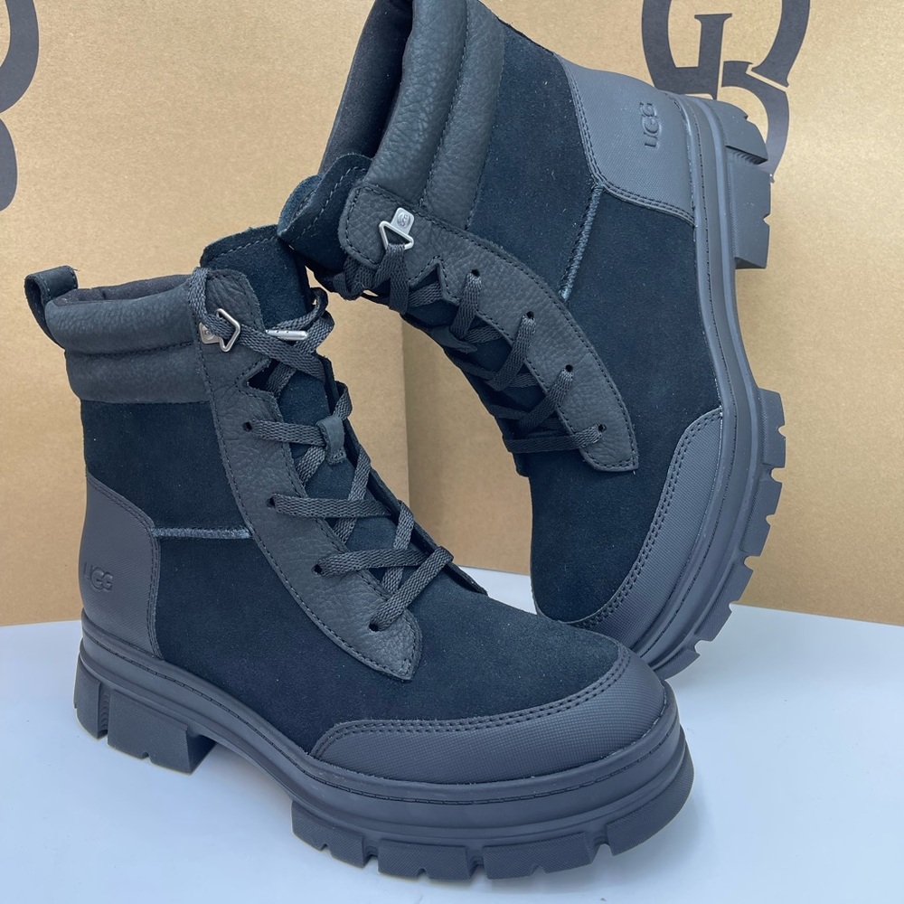 UGG Women's UGG
W / 1174492
W ASHTON WEATHERIZED LACE UP Boots Black - Picture 2 of 16